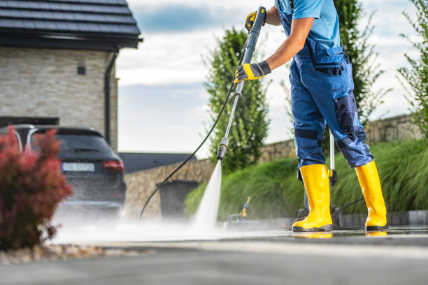 Best Deck Cleaning Services  in Mineola, TX